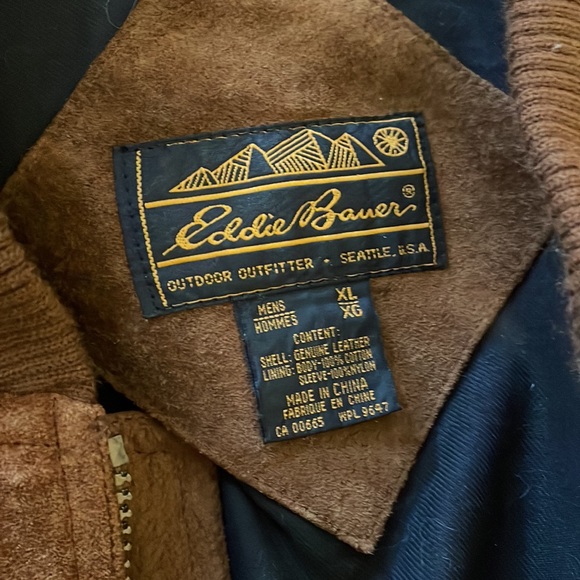 Eddie Bauer Leather jacket. Throwback to when EB had it like thattttt lol. - Picture 2 of 4